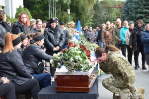 Шепетівка провела в останню земну дорогу солдата Олександра Пипича