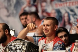 Олег Жох здобув титульний пояс на престижному світовому турнірі з армрестлінгу
