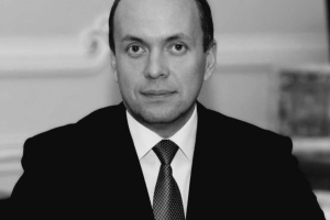 У молодому віці помер колишній очільник Хмельницької ОДА