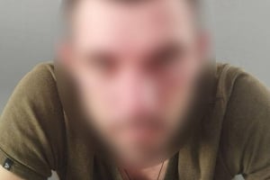 Розповсюджував «солі» в колі наркозалежних міста: у Нетішині затримали наркоторговця