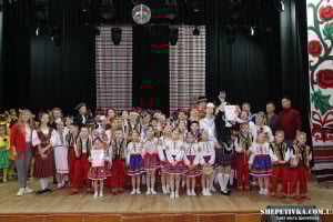 4 нагороди привезли юні шепетівські танцюристи з обласного конкурсу «Розмай-2025»