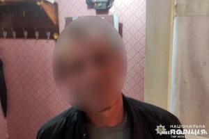 На Шепетівщині судитимуть чоловіка, який знущався над своєю донькою