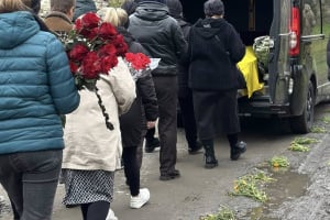 У селі Варварівка попрощалися із захисником Зелентовим Миколою Анатолійовичем