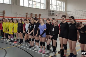 У Шепетівській громаді відбулися змагання з волейболу серед школярів