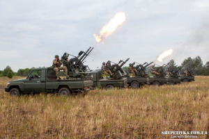 Над Хмельниччиною збили 4 "шахеда": від уламків постраждало виробниче підприємство