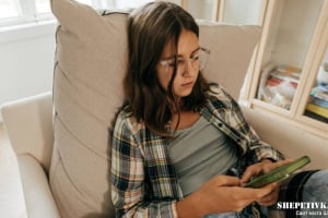 Безпека дітей онлайн: чи готова Україна до обмежень соцмереж та месенджерів