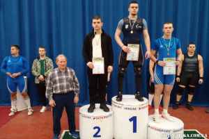 Шепетівчани здобули нагороди чемпіонату Хмельницької області з важкої атлетики