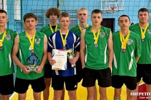 Шепетівські волейболісти вибороли «бронзу» на чемпіонаті Хмельницької області