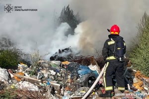 Неподалік Шепетівки горів стихійний смітник, таке вже не вперше