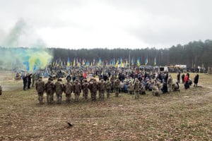 Захисник загинув ще весною на Курщині: у Славуті попрощалися із Михайлом Граковим
