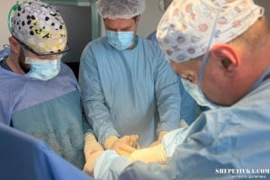 Серце працювало лише на 10%: кардіохірурги врятували славутчанку з критичною вадою серця