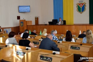Сесія міськради: перенесення пам'ятника Валі Котику, розширення відеоспостереження та розвиток інклюзивного спорту