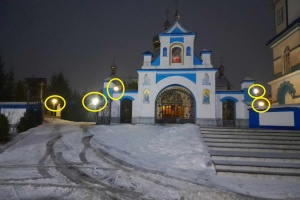 Скандал у Славуті: Церква УПЦ МП користується дармовим світлом?