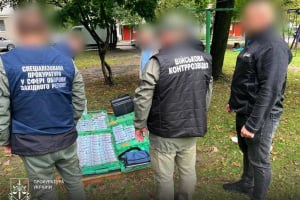 Повернення після СЗЧ без криміналу: затримали хмельничанина, який «вирішував питання»