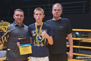 Шепетівчанин здобув срібло чемпіонату України з боксу серед юнаків та дівчат