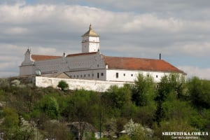 Знайомство з Шепетівщиною: Костел святого Михайла та монастир бернардинів в Ізяславі