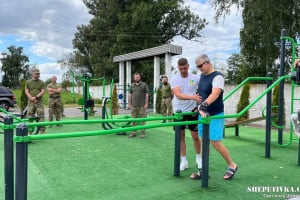 На Шепетівщині відкрили адаптивний спортивний майданчик для ветеранів та людей з інвалідністю