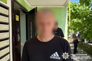 Пастка для орендарів: родич орендодавця залишив молоду пару без грошей та техніки
