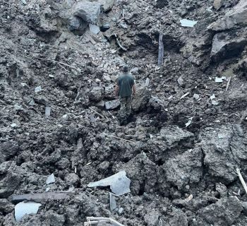 У Шепетівському районі впали уламки збитої ракети рашистів