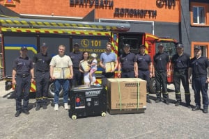 Рятувальники Шепетівщини отримали генератори від міжнародного партнера