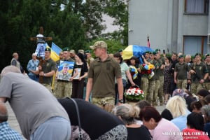 У Шепетівці провели у засвіти уродженця Плесни гранатометника, старшого сержанта Юрія Музу