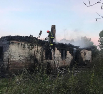 У селі Хролин вщент згорів житловий будинок