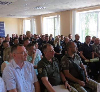 Cпівробітників Шепетівського районного управління поліції вітали з професійним святом