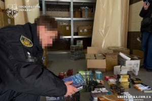 На Хмельниччині викрито масштабну схему контрабанди ліків