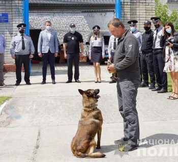 У Шепетівському районі відкрили кінологічний центр поліції