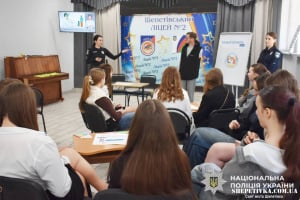 Сила духу та важливість безбар’єрності: у Шепетівці відбулась зустріч школярів із захисником України