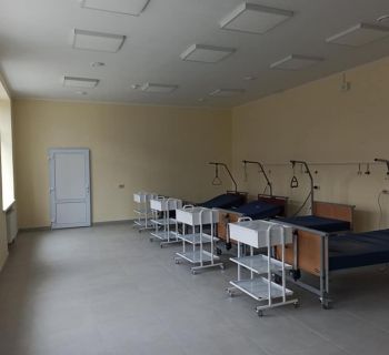 Реконструкція приймального відділення шепетівської лікарні майже завершена
