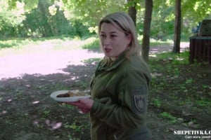 Шепетівчанка Вікторія Савчук 2 роки готує їжу для 88 батальйону 106 бригади ТРО