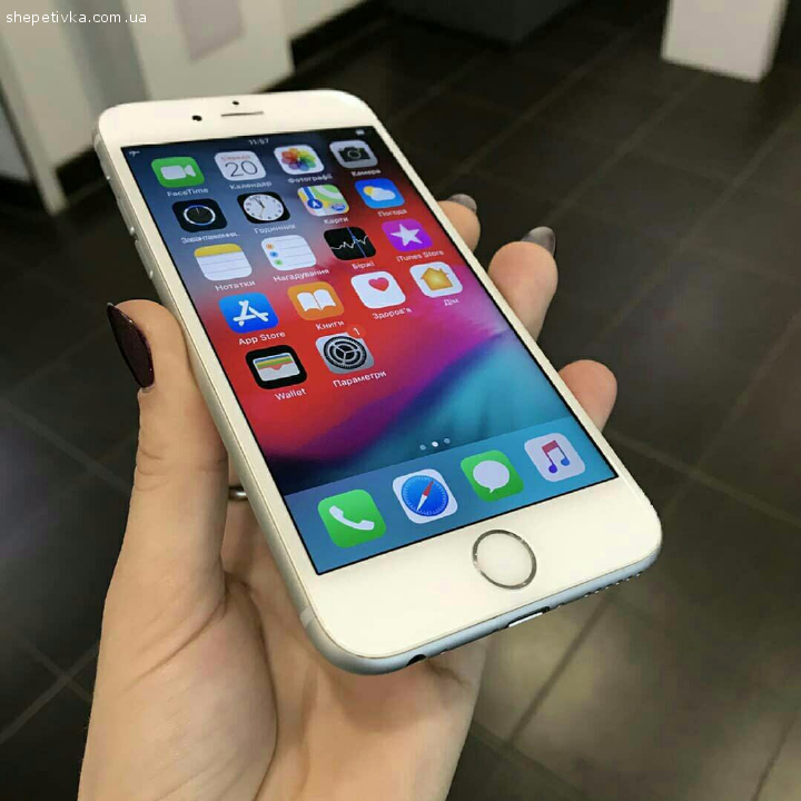 Apple iPhone 6s 32gb silver Мобільні телефони та смартфони - Оголошення