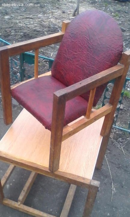 кормящий стілець