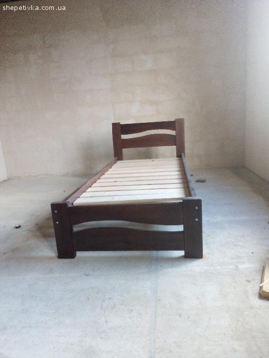 Продам нове односпальне ліжко з натуральної деревини