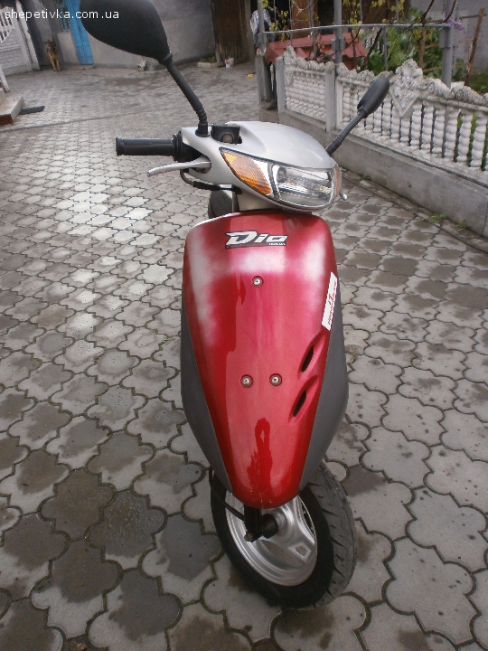 Продам скутер Honda DIO AF -35