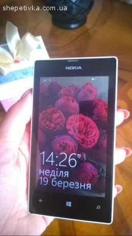 Смартфон Nokia Lumia 520 у відмінному стані