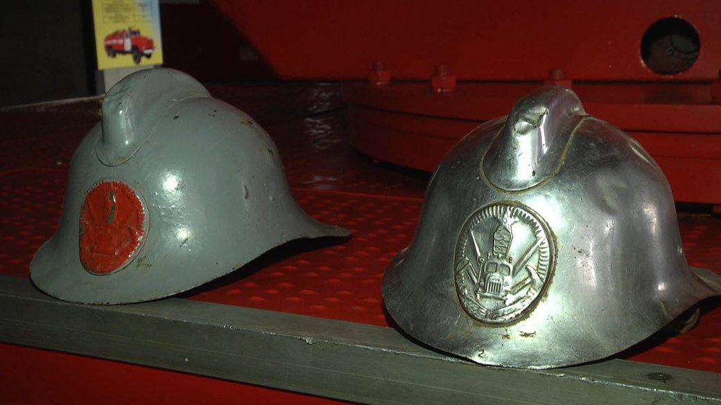 Каски пожежників 70-тих років