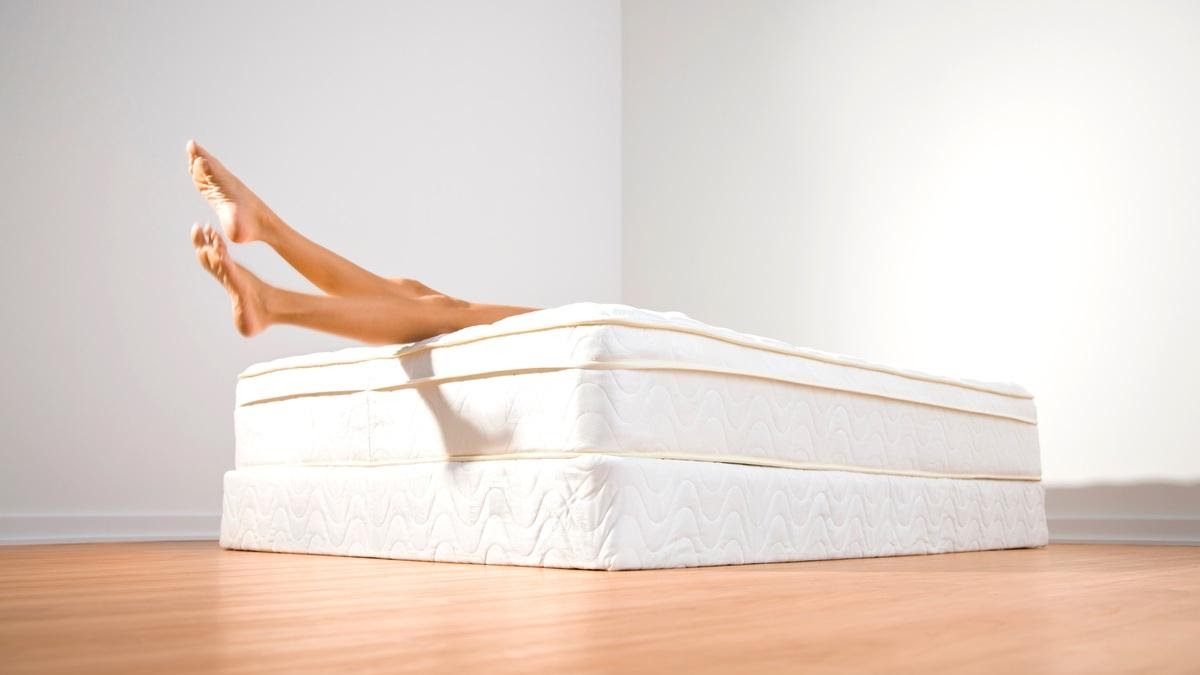 Как выбрать матрас для кровати: полная инструкция | РБК Стиль