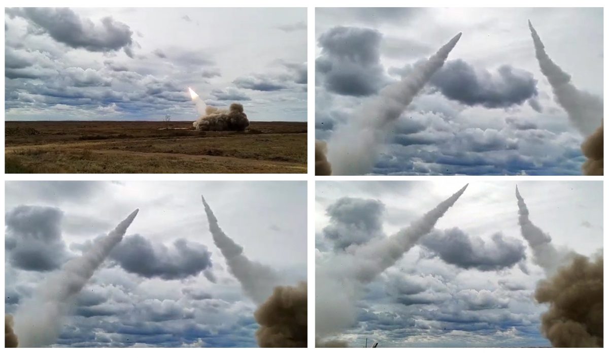 Повітряний бій - момент випуску ракет