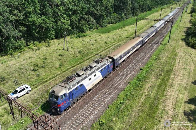 Під колесами потягу загинула пенсіонерка