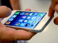 Щоб повернути борг, шепетівчанин вирішив відібрати телефон