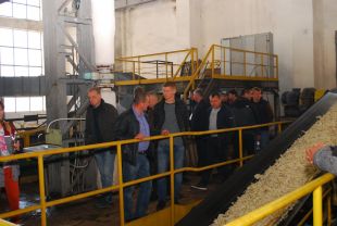 На Шепетівському цукровому комбінаті обговорили перспективи розвитку буряківництва Поділля