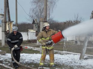 Рятувальники взяли участь у навчаннях на базі місцевого РЕМ