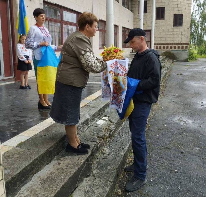 У Грицівській громаді зустрічали з полону Момотюка Сергія