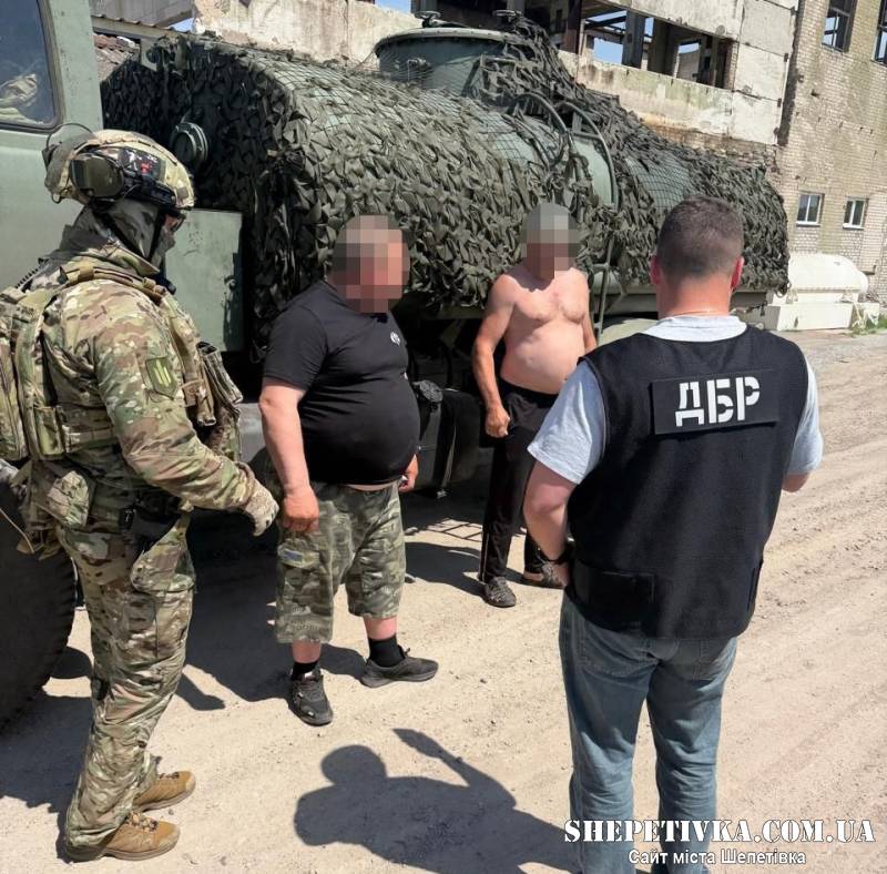 Масштабне розкрадання армійського палива: ДБР викрило посадовця військової частини
