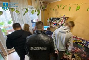 Судитимуть чоловіка, який створив «вірус» для викрадення даних користувачів