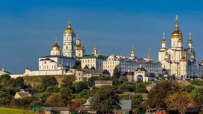 Зникнення частини ікон та самовільне будівництво у Почаївській лаврі: що встановила перевірка МКІП