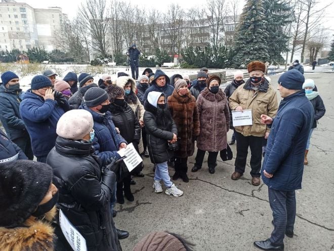 Шепетівчани мітингували проти підвищення тарифів та посилення карантину