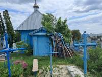 На старому кладовищі Нетішина виникла проблема зі старими хрестами